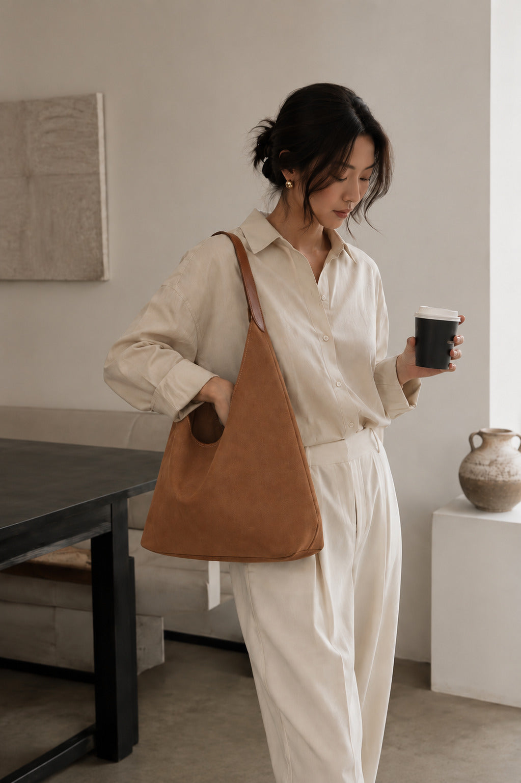 Elegant Hobo Shoulder Bag with Matching Mini Pouch