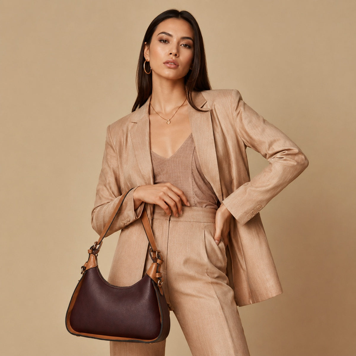 Elegant Curve Shoulder Bag