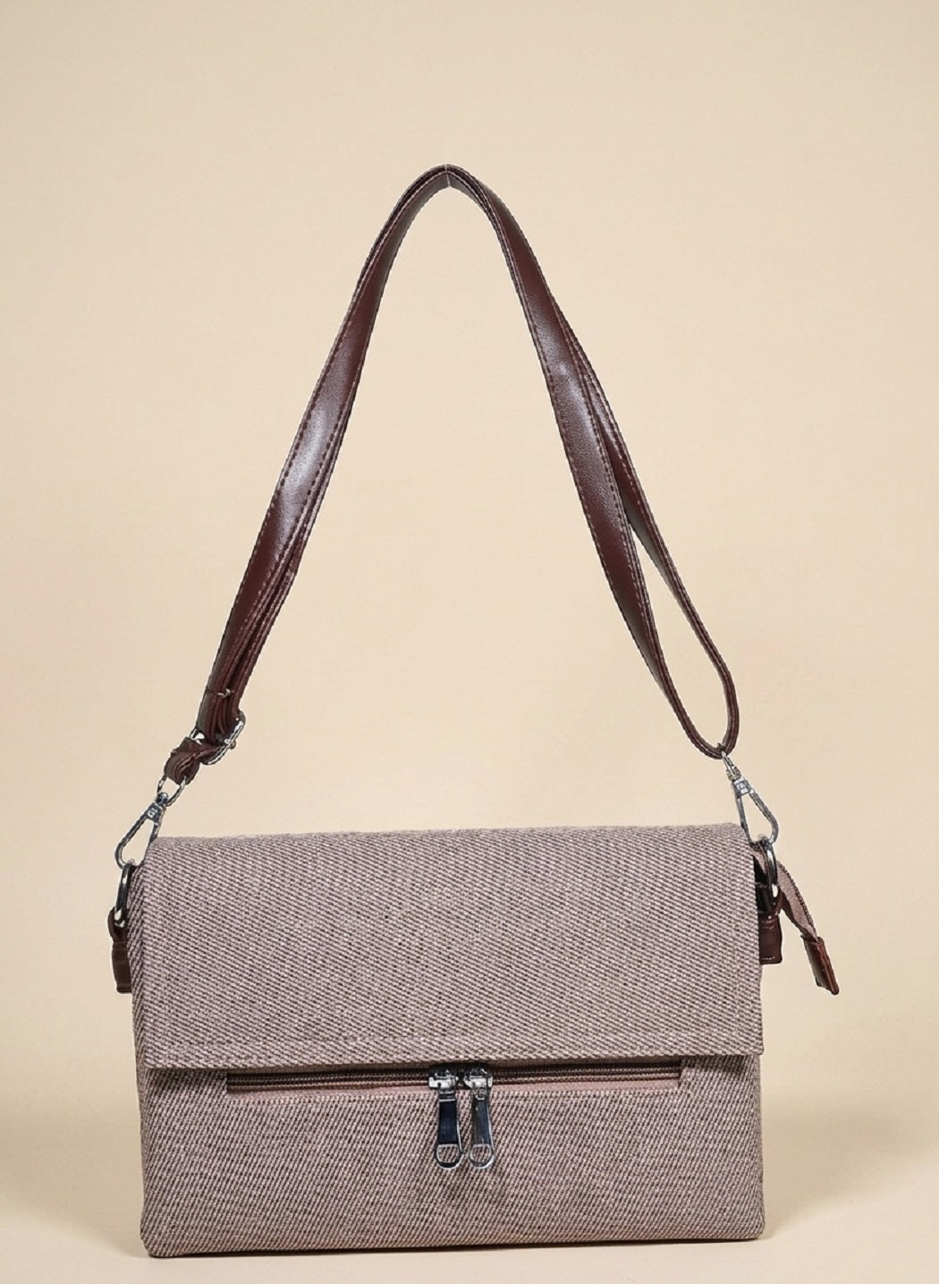 New jute flap crossbody bag