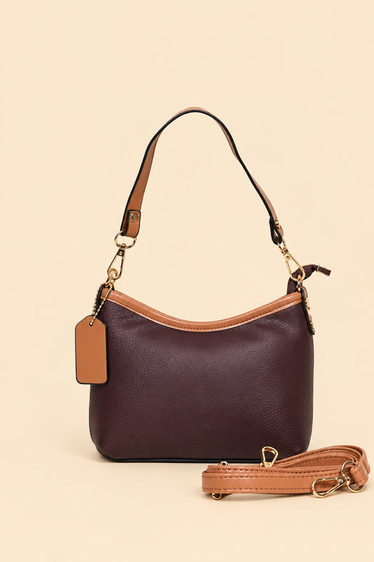 Classic Curve Shoulder Bag .